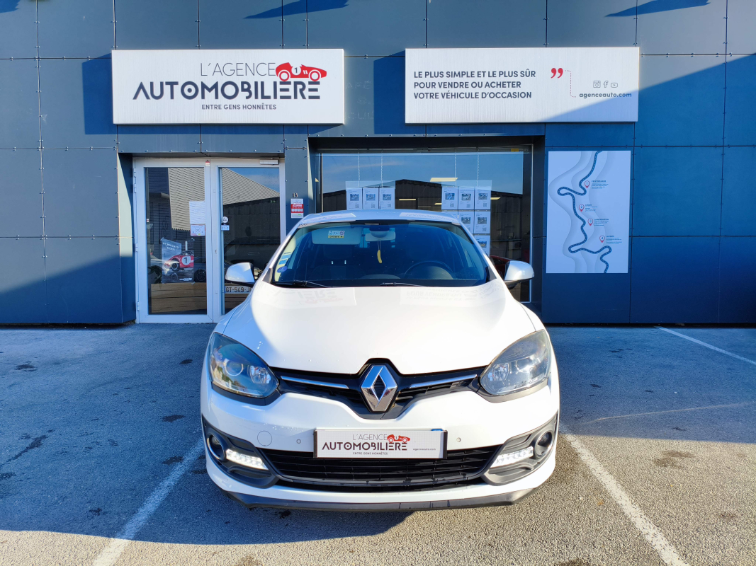 Renault Megane — 3
