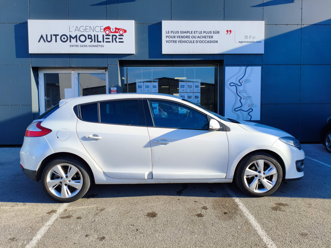 Renault Megane — 6