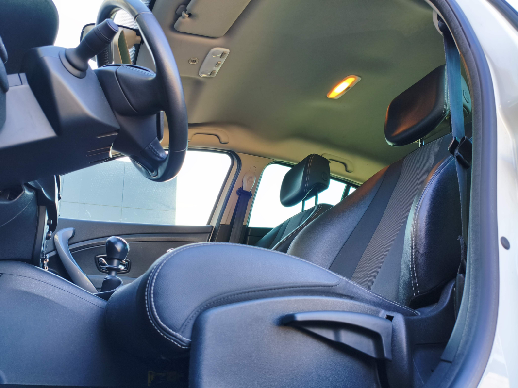 Renault Megane — 7