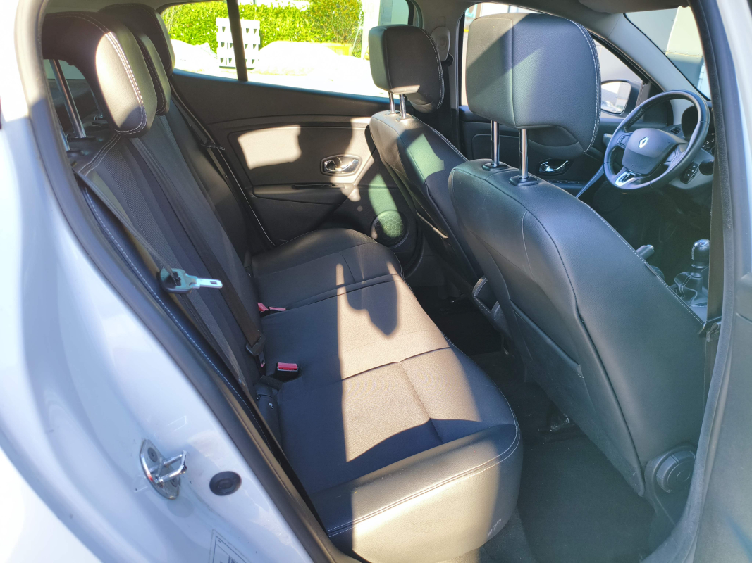 Renault Megane — 20