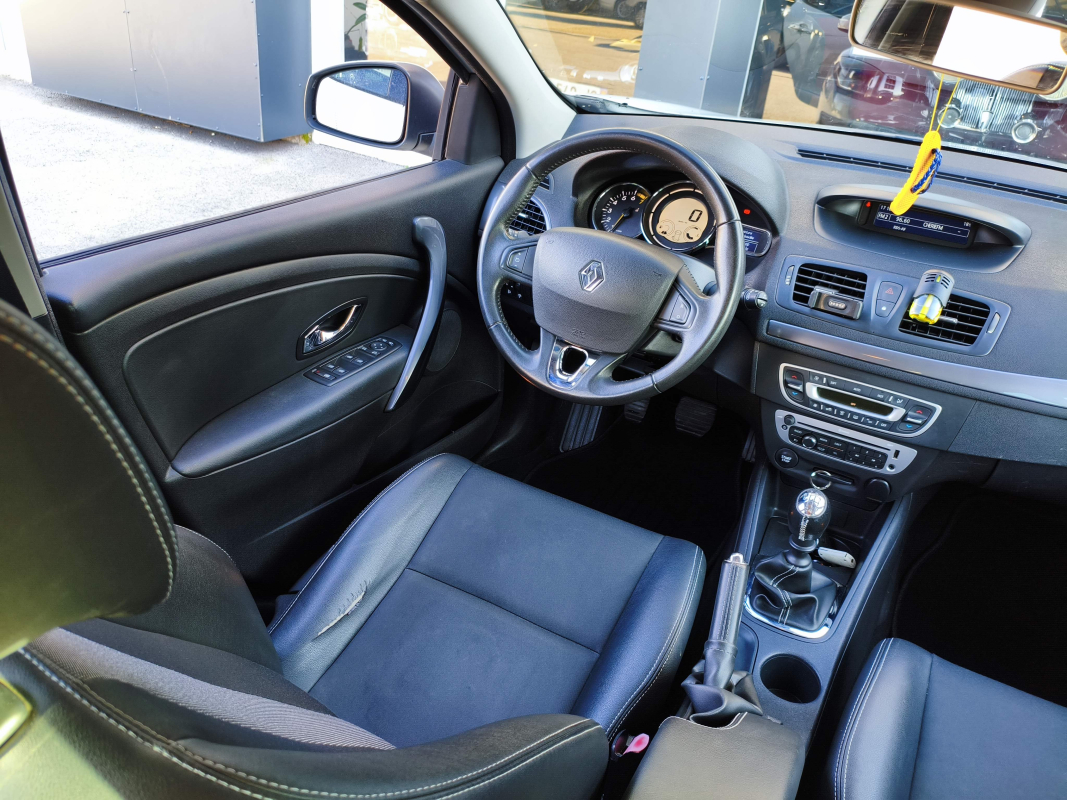 Renault Megane — 10