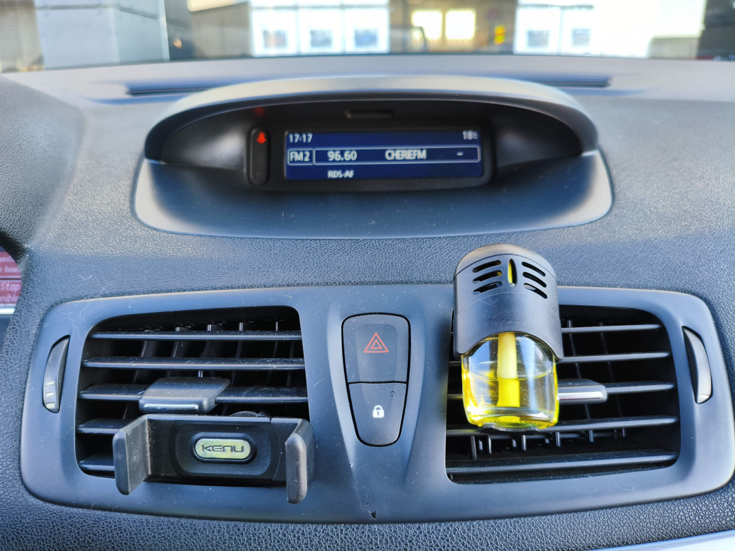 Renault Megane — 16