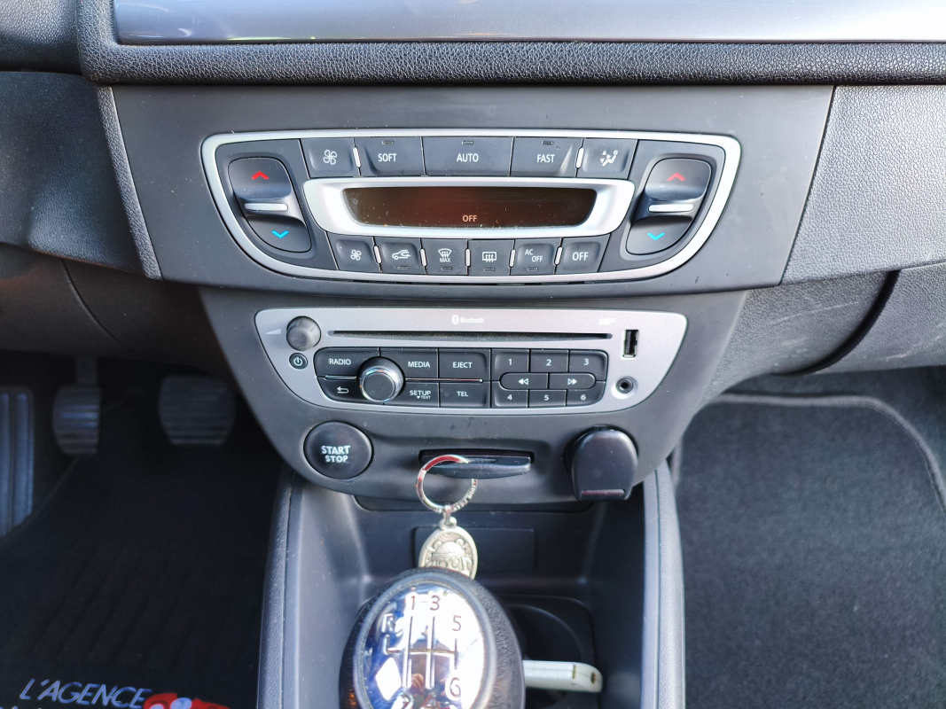 Renault Megane — 17