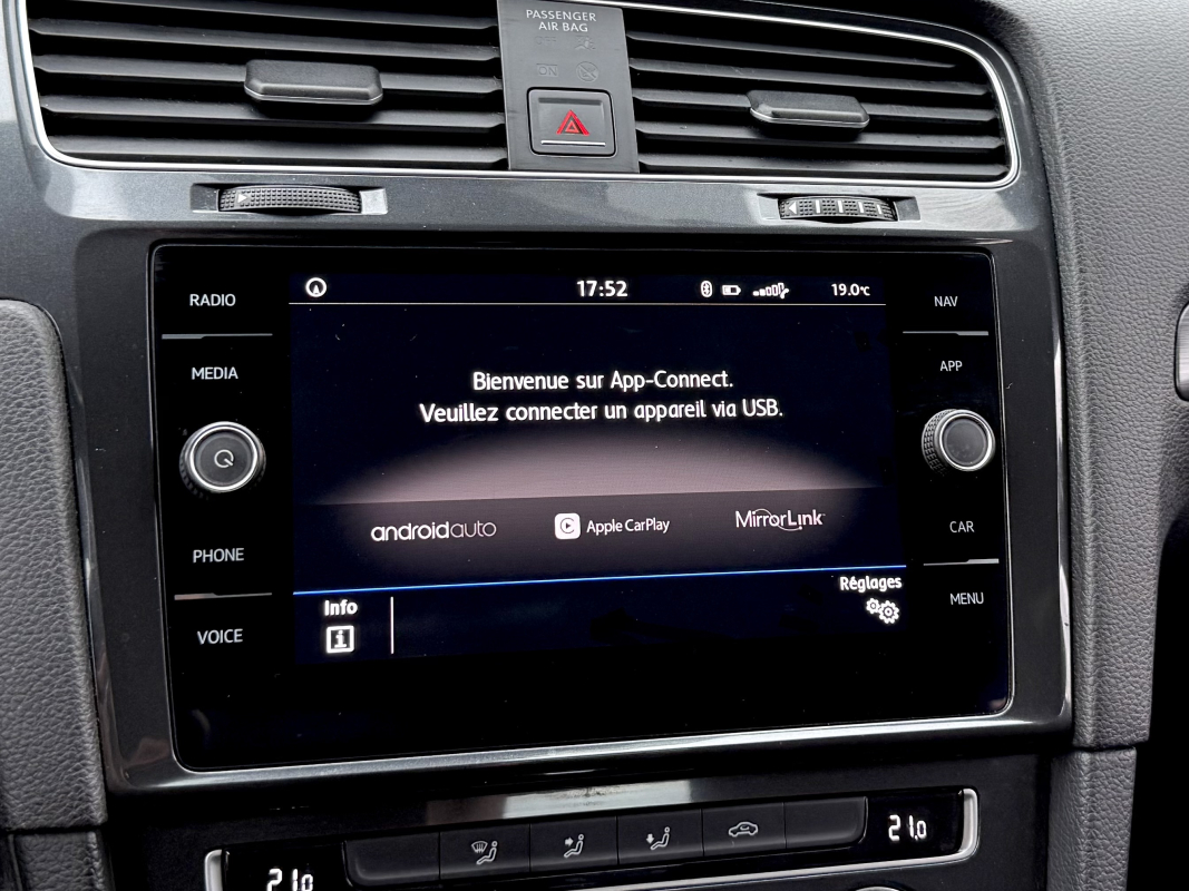 Volkswagen Golf — 11