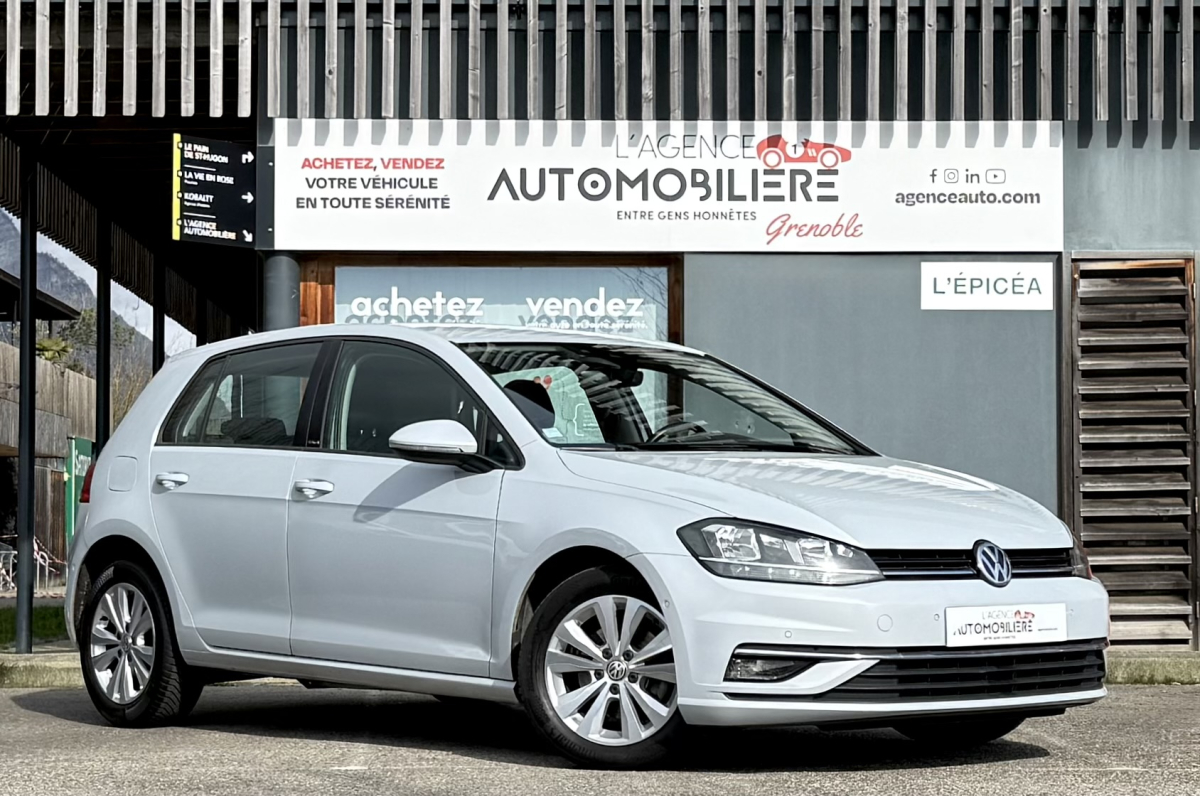 Volkswagen Golf — 2