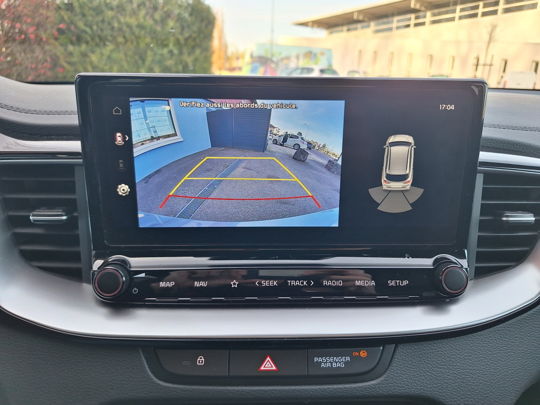 Kia Ceed — 19