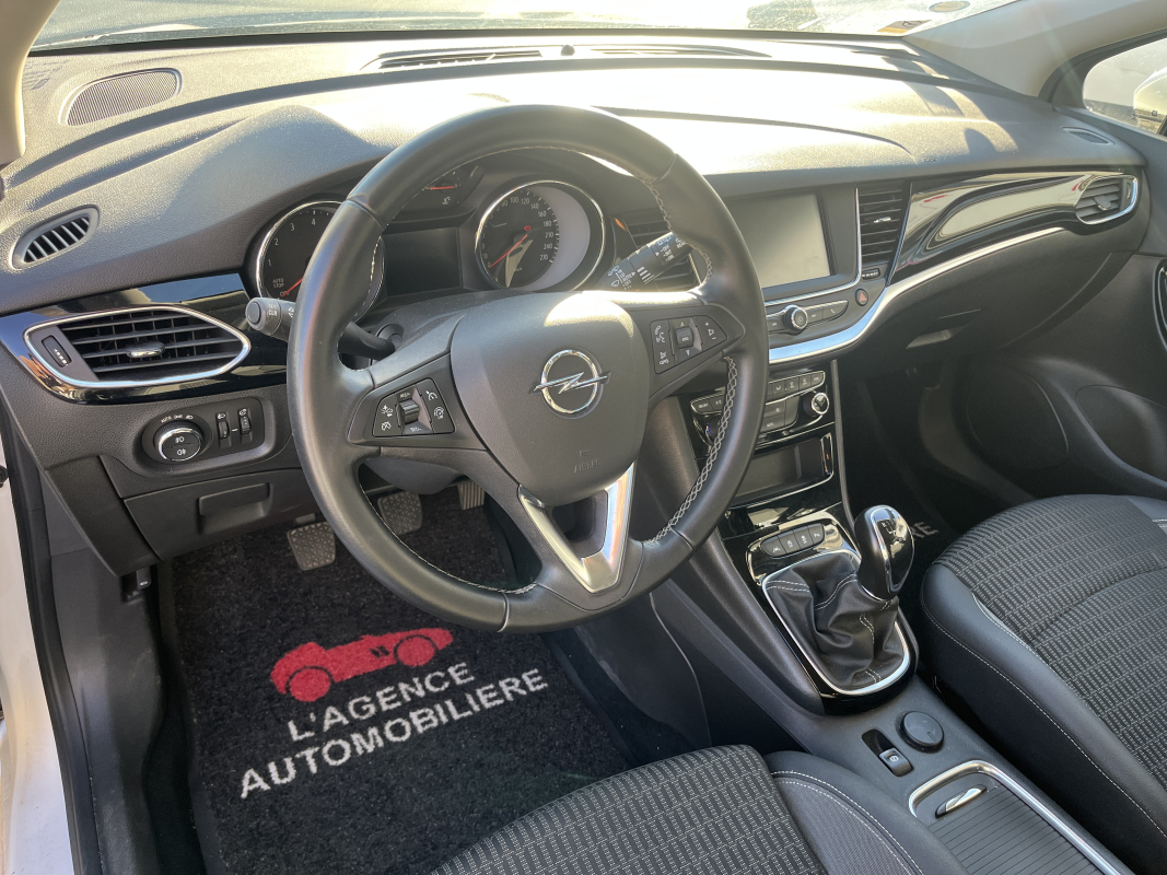 Opel Astra — 10
