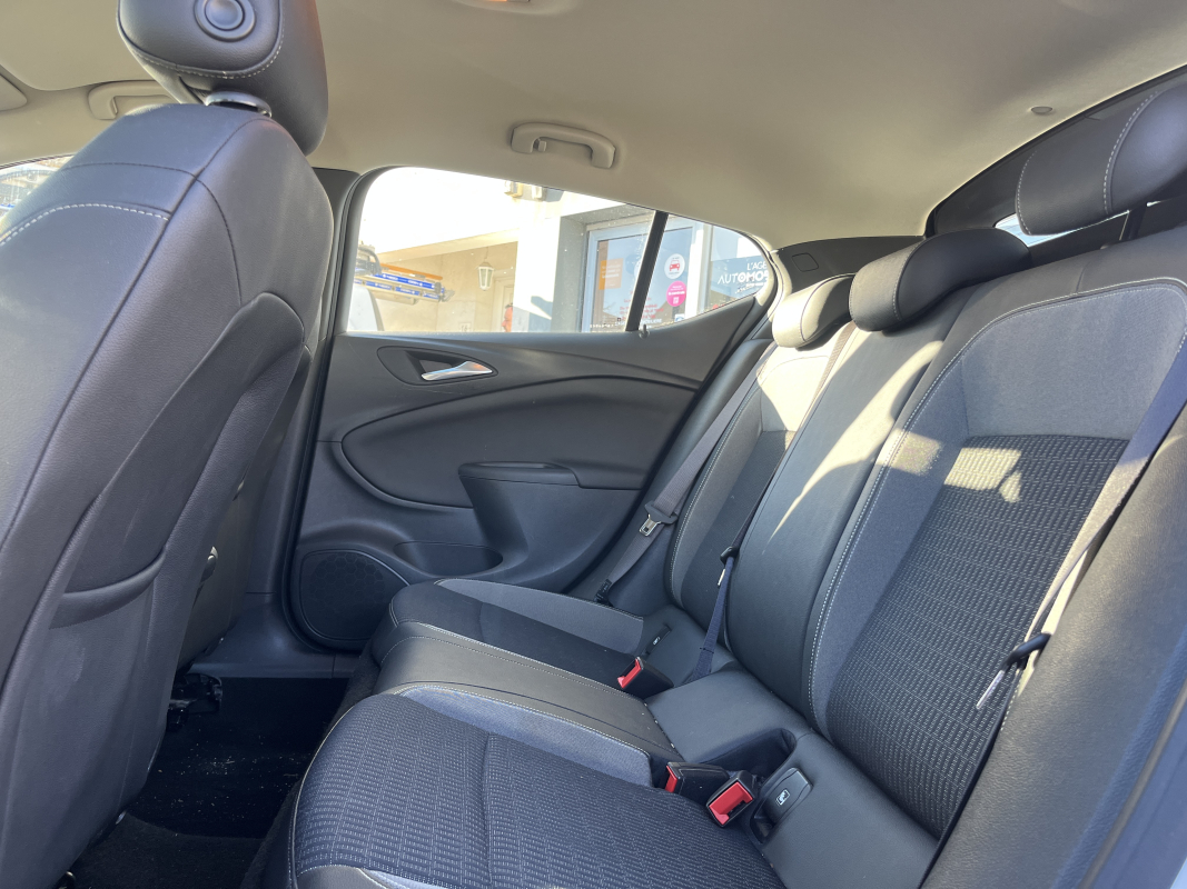 Opel Astra — 15