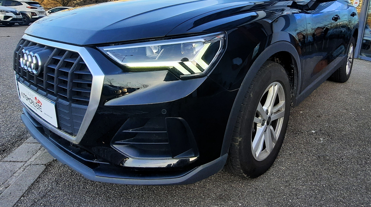 Audi Q3 — 30