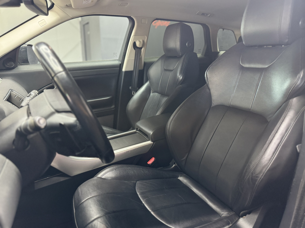 Land Rover Range Rover Evoque — 10