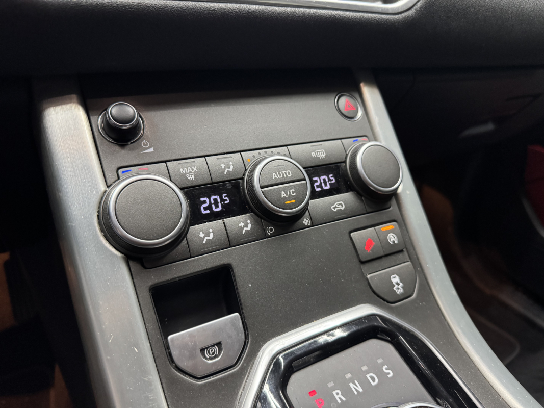 Land Rover Range Rover Evoque — 16