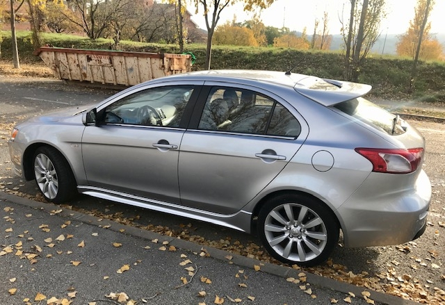 Mitsubishi Lancer — 19