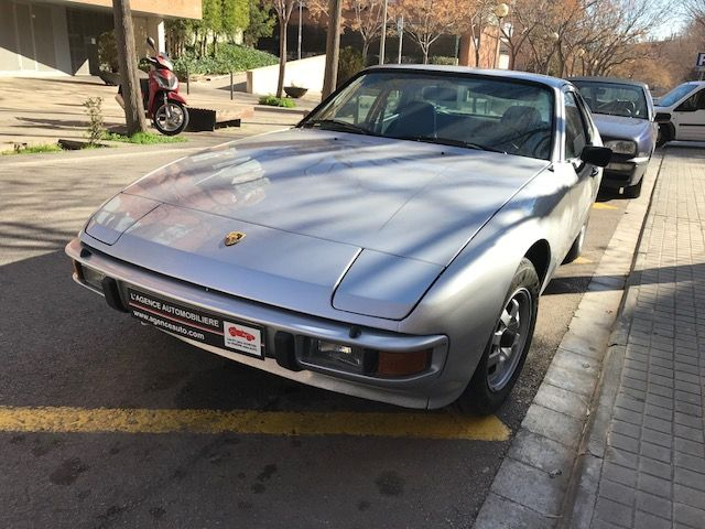 Porsche 924 — 3