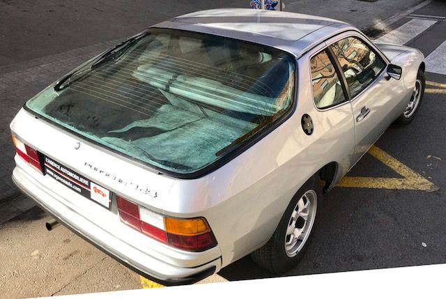 Porsche 924 — 15