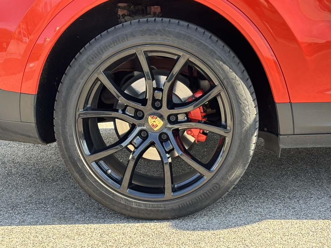 Porsche Cayenne — 10