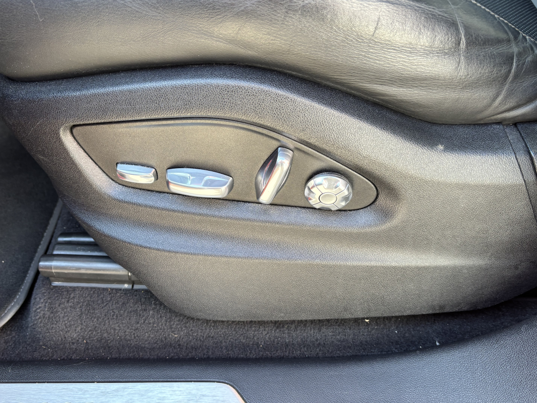 Porsche Cayenne — 29