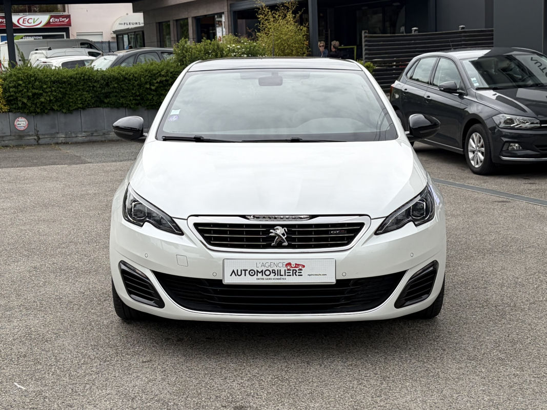 Peugeot 308 — 2