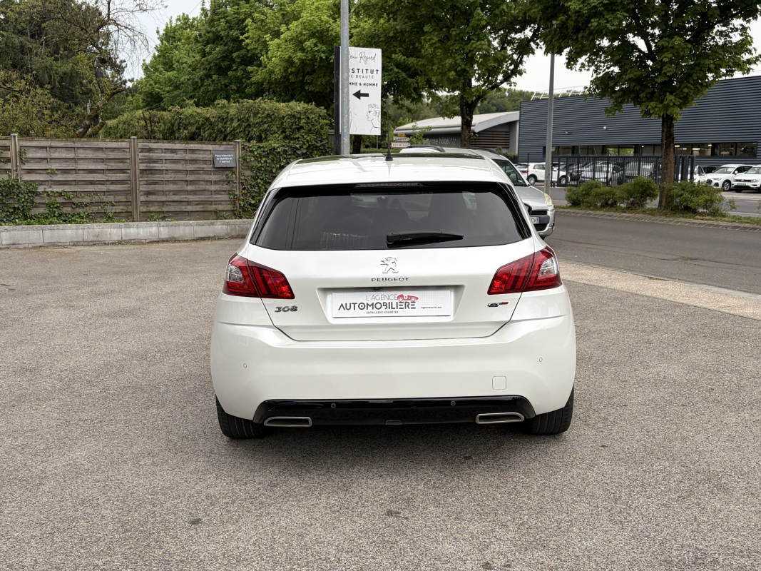 Peugeot 308 — 6