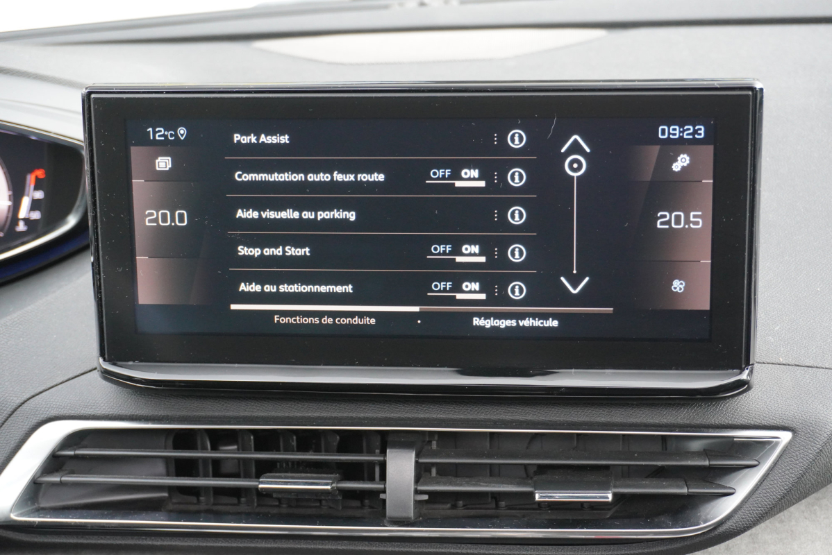 Peugeot 3008 — 23