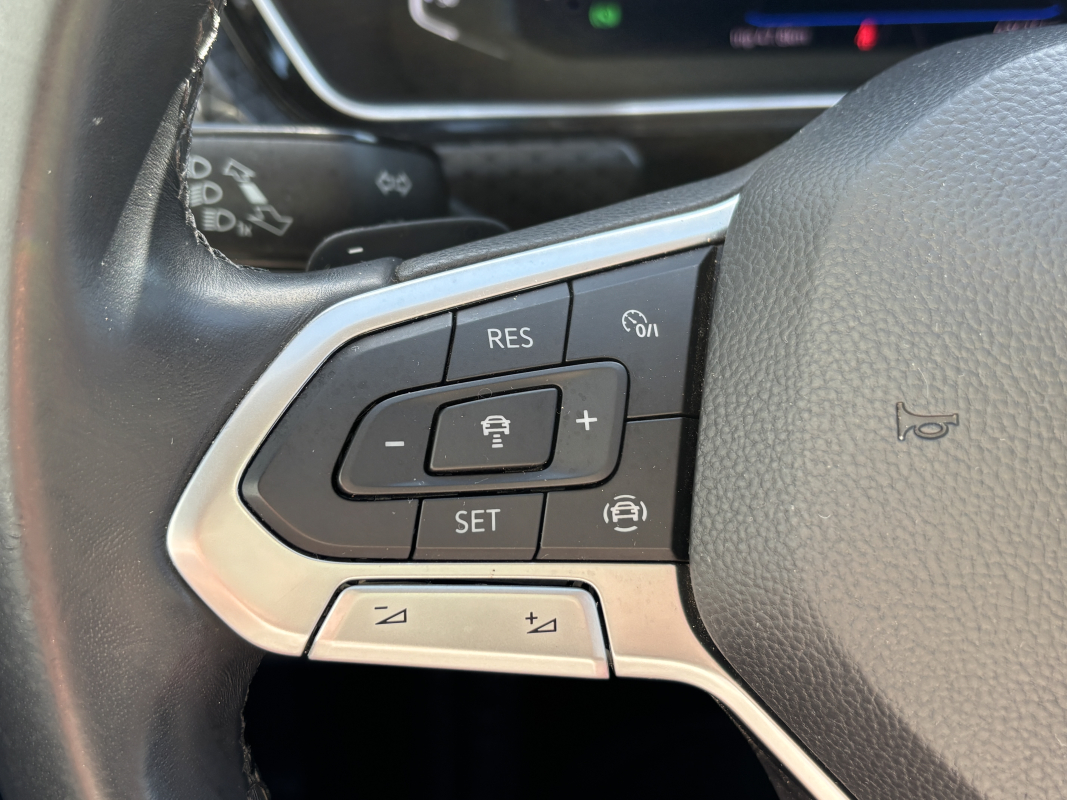 Volkswagen T-Cross — 21