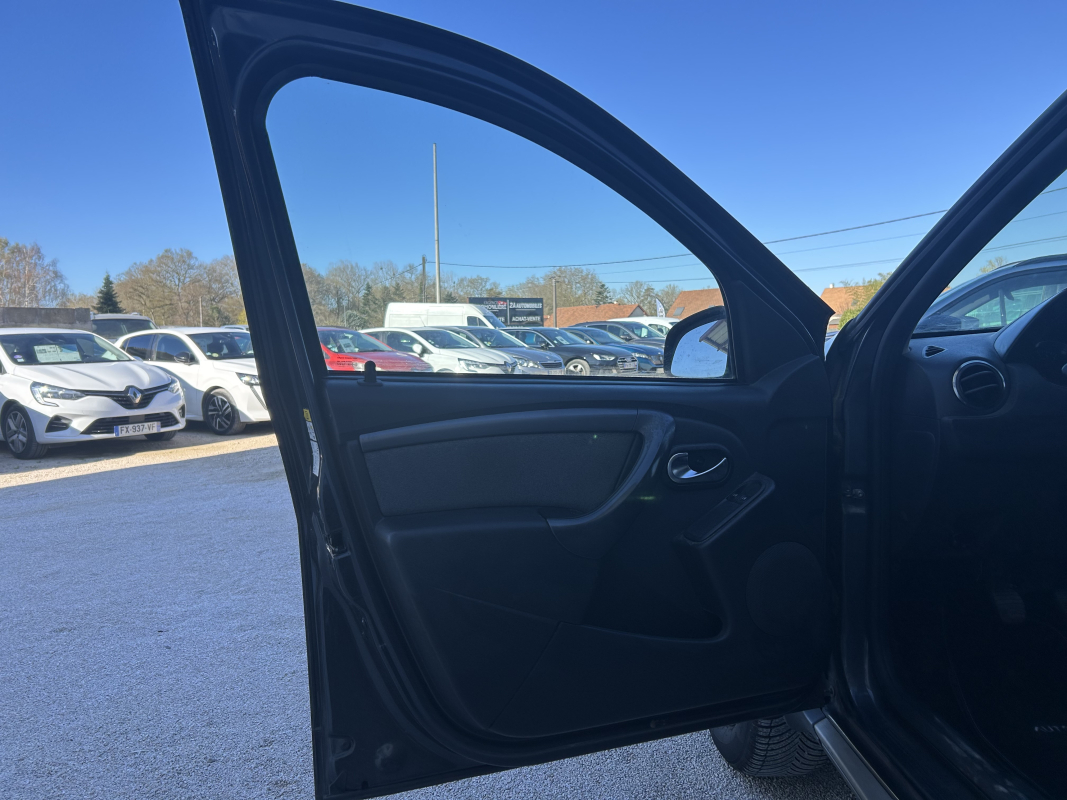 Dacia Duster — 23