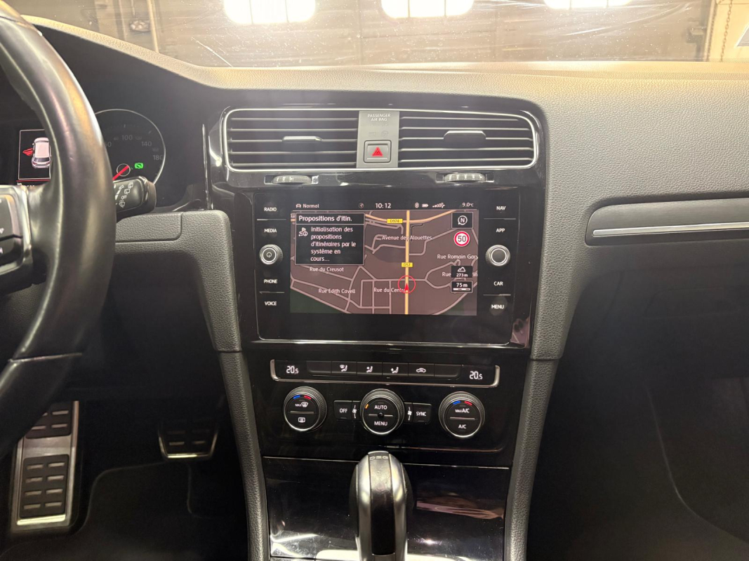 Volkswagen Golf — 14