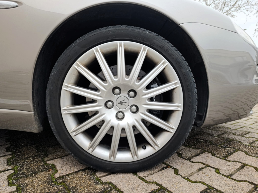 Maserati 4200 GT — 24