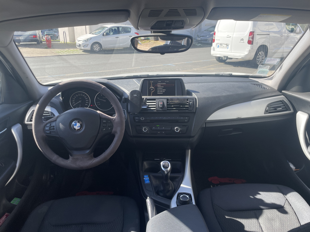 Bmw Série 1 — 10