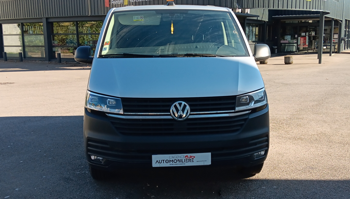 Volkswagen Transporter — 2