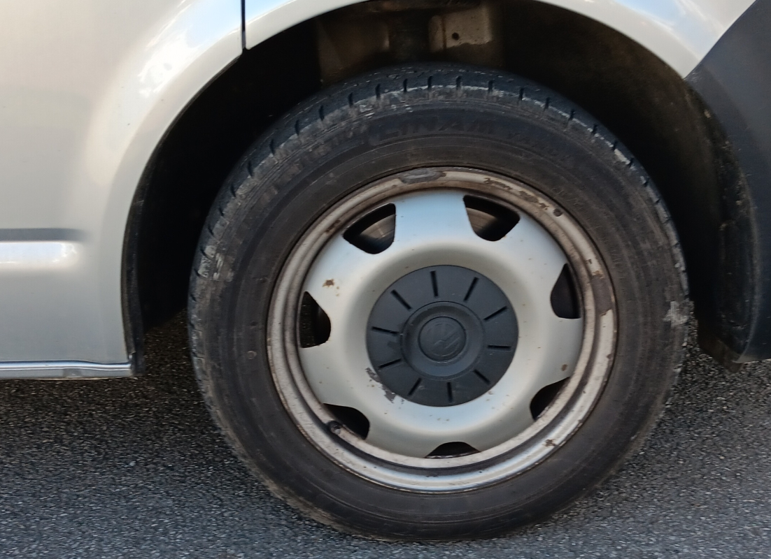 Volkswagen Transporter — 19