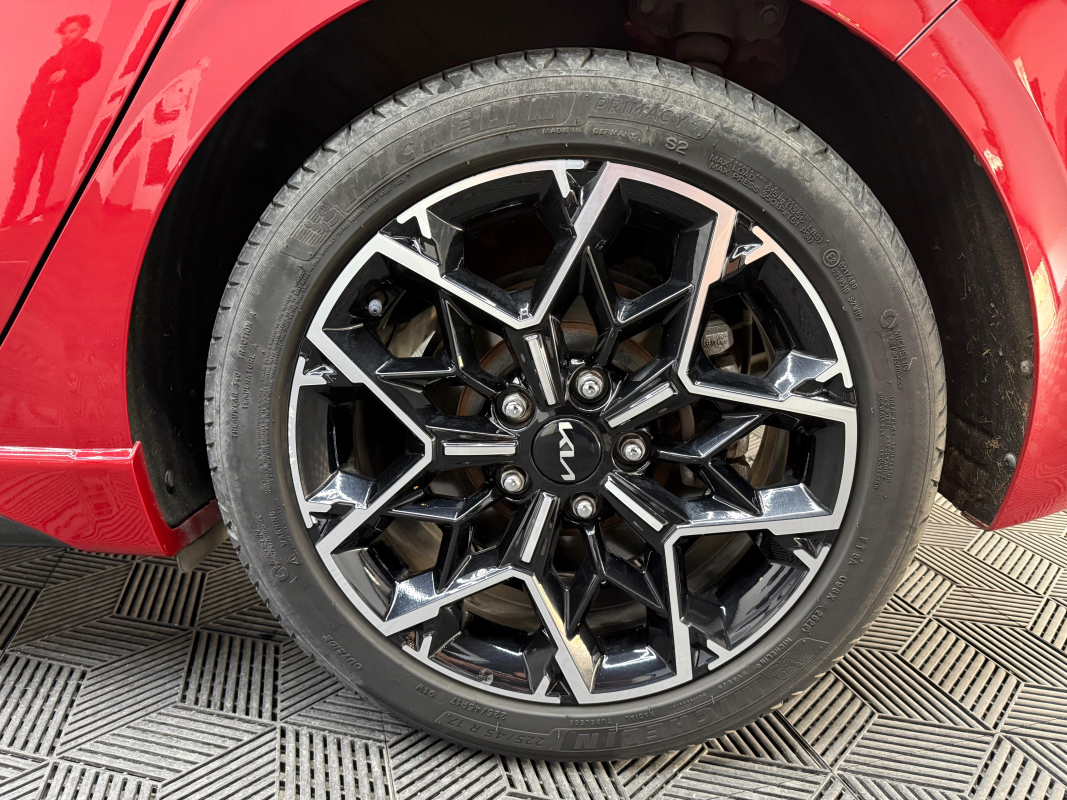 Kia Ceed — 24