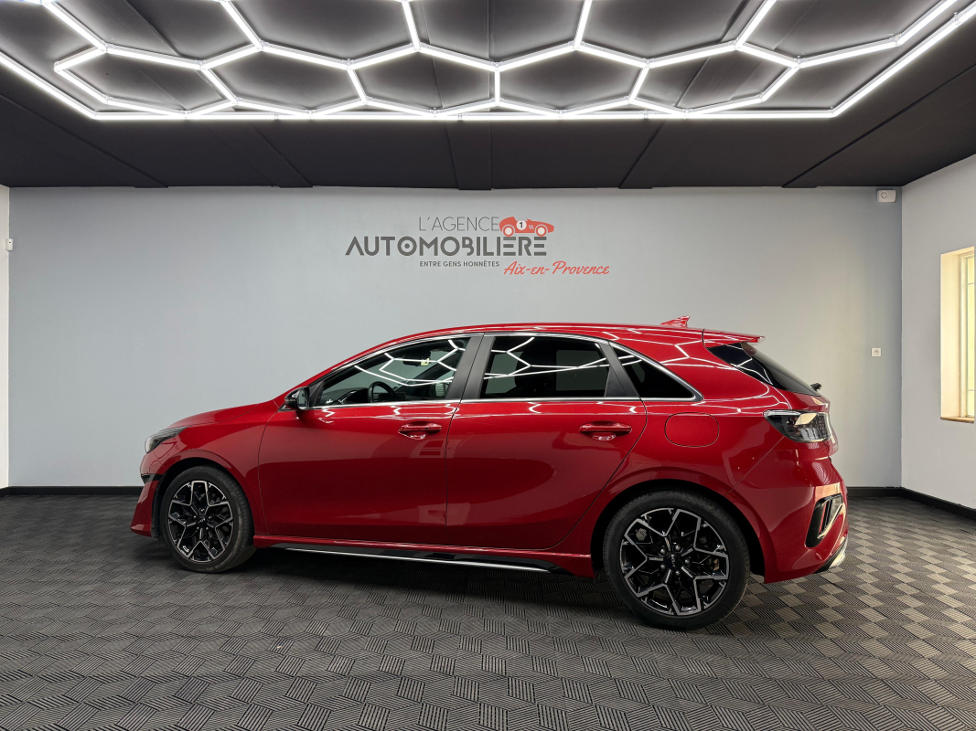 Kia Ceed — 7