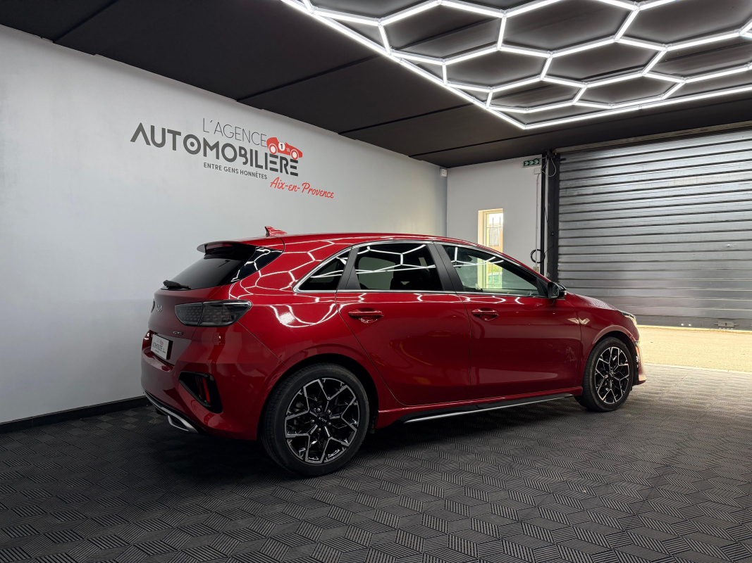 Kia Ceed — 3