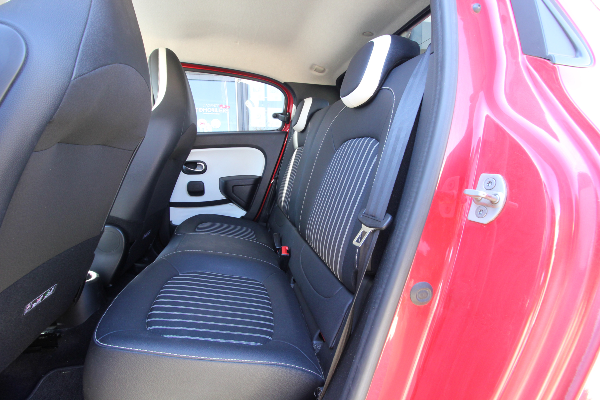 Renault Twingo — 18