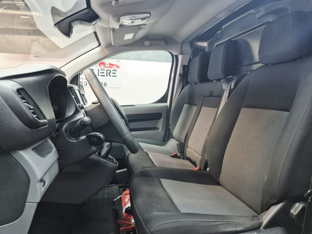 Peugeot Expert — 13
