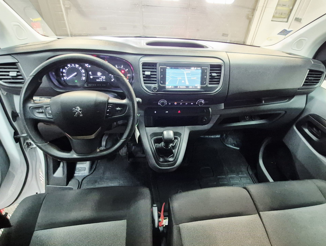 Peugeot Expert — 17