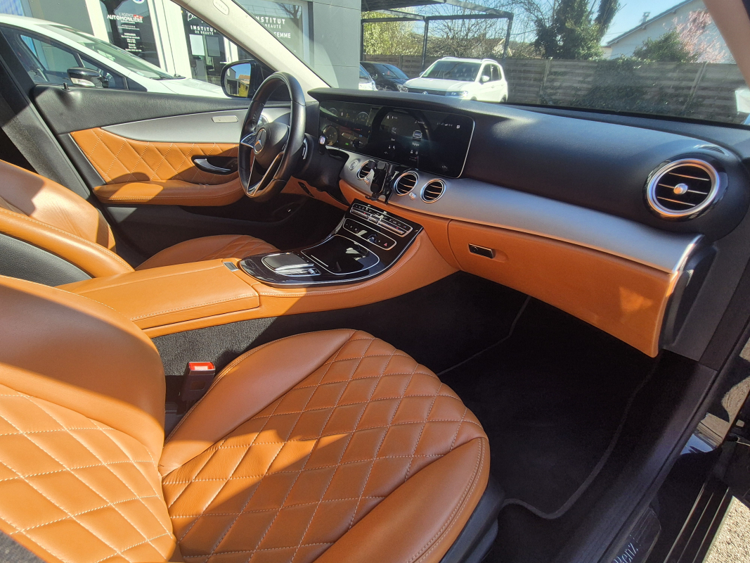 Mercedes Classe E — 20