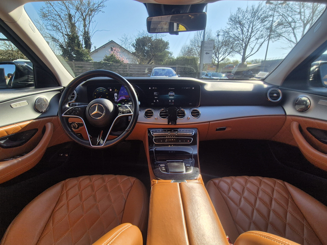 Mercedes Classe E — 14