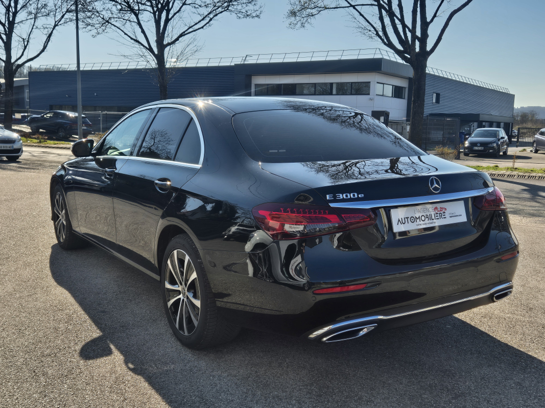 Mercedes Classe E — 31