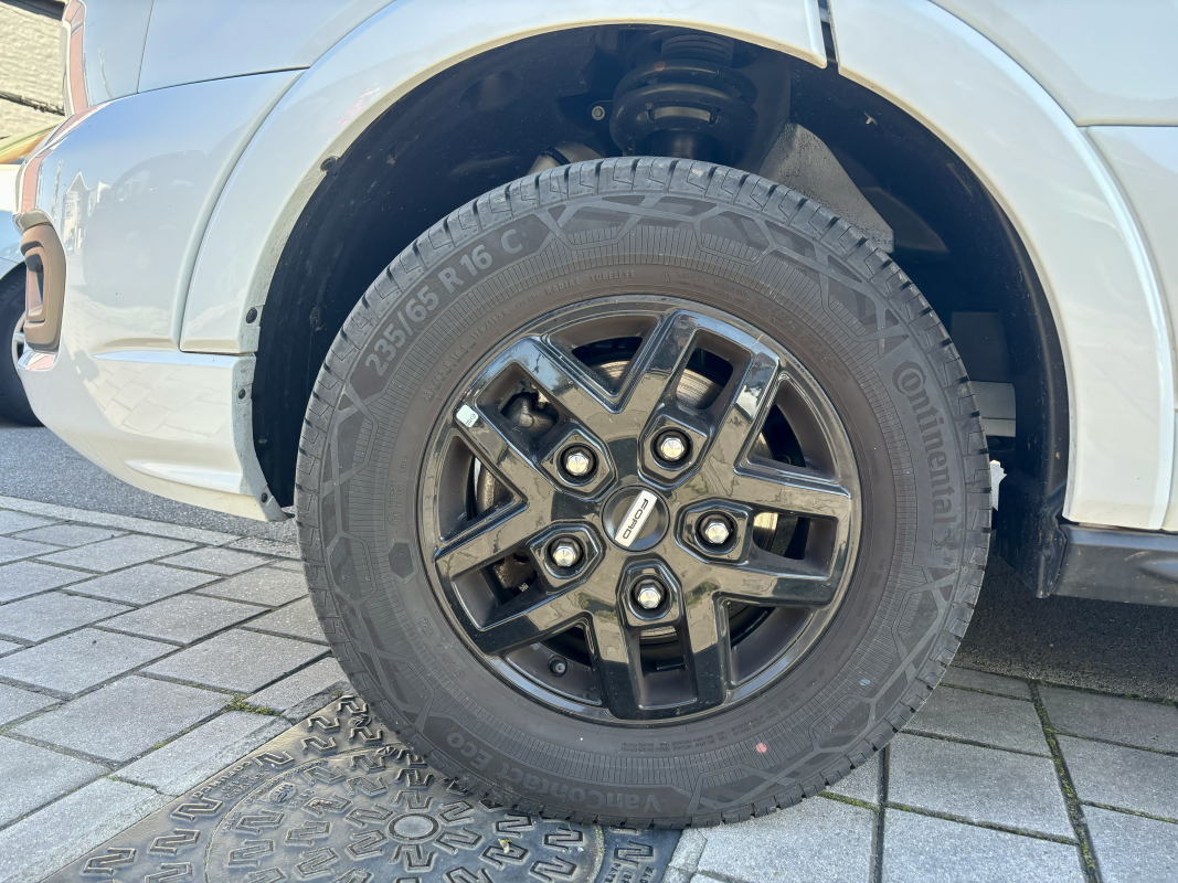 Ford Chausson Titanium 640 — 36