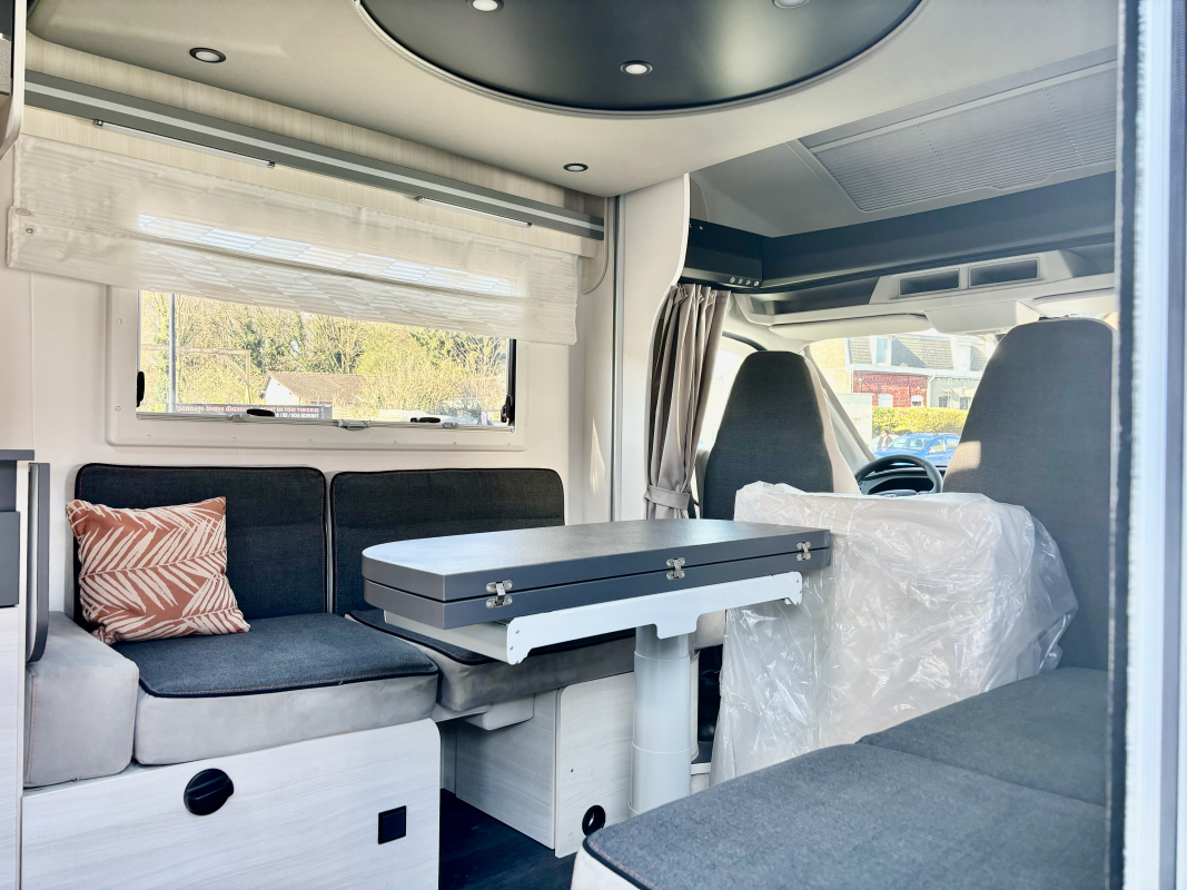 Ford Chausson Titanium 640 — 13