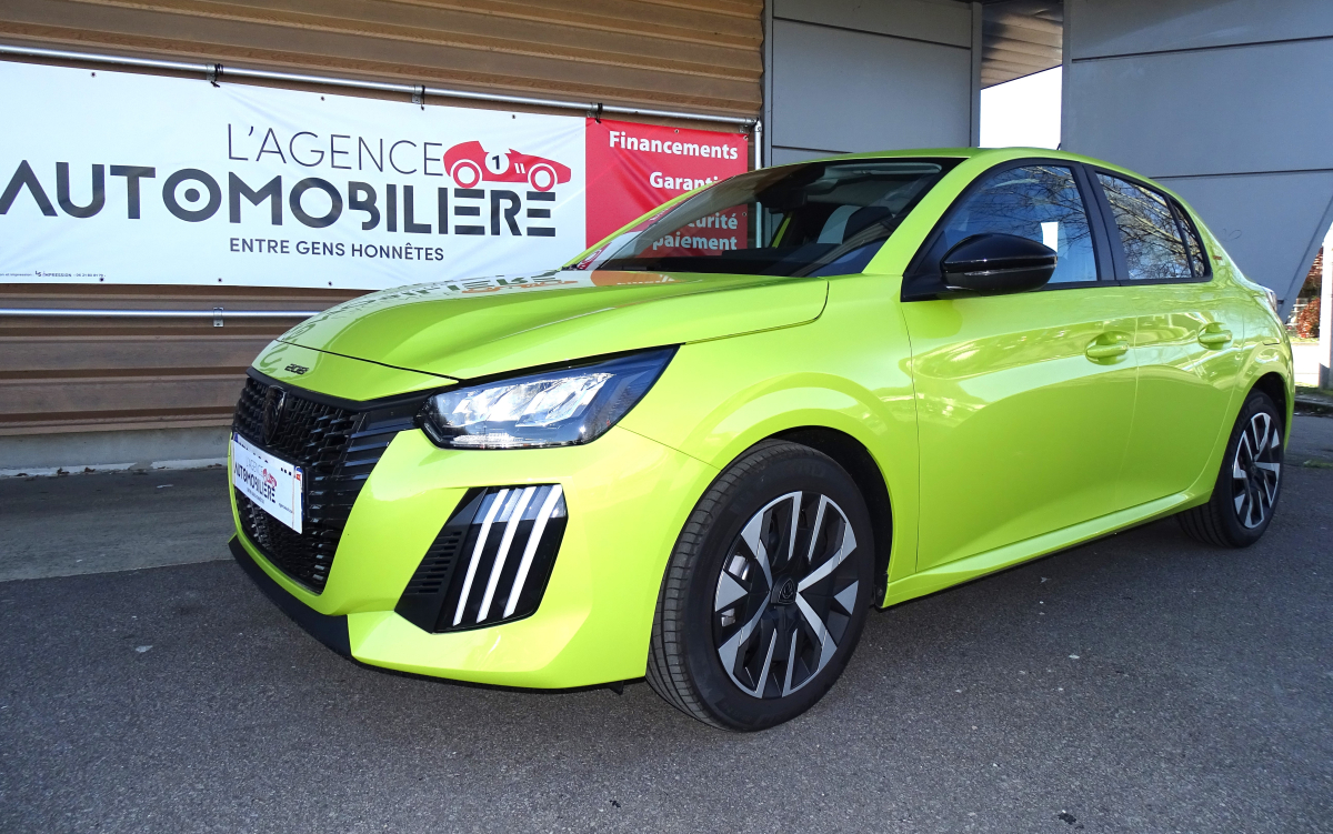 Peugeot 208
