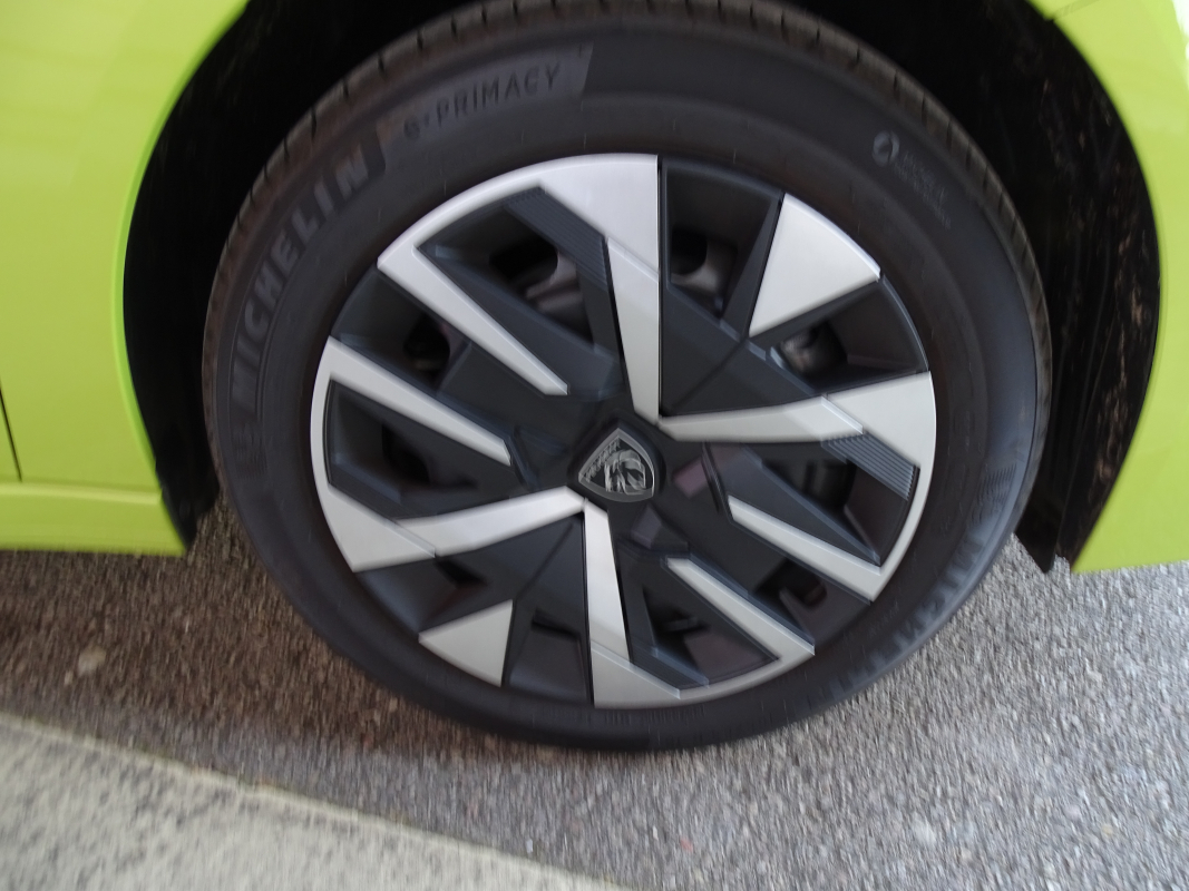 Peugeot 208 — 39