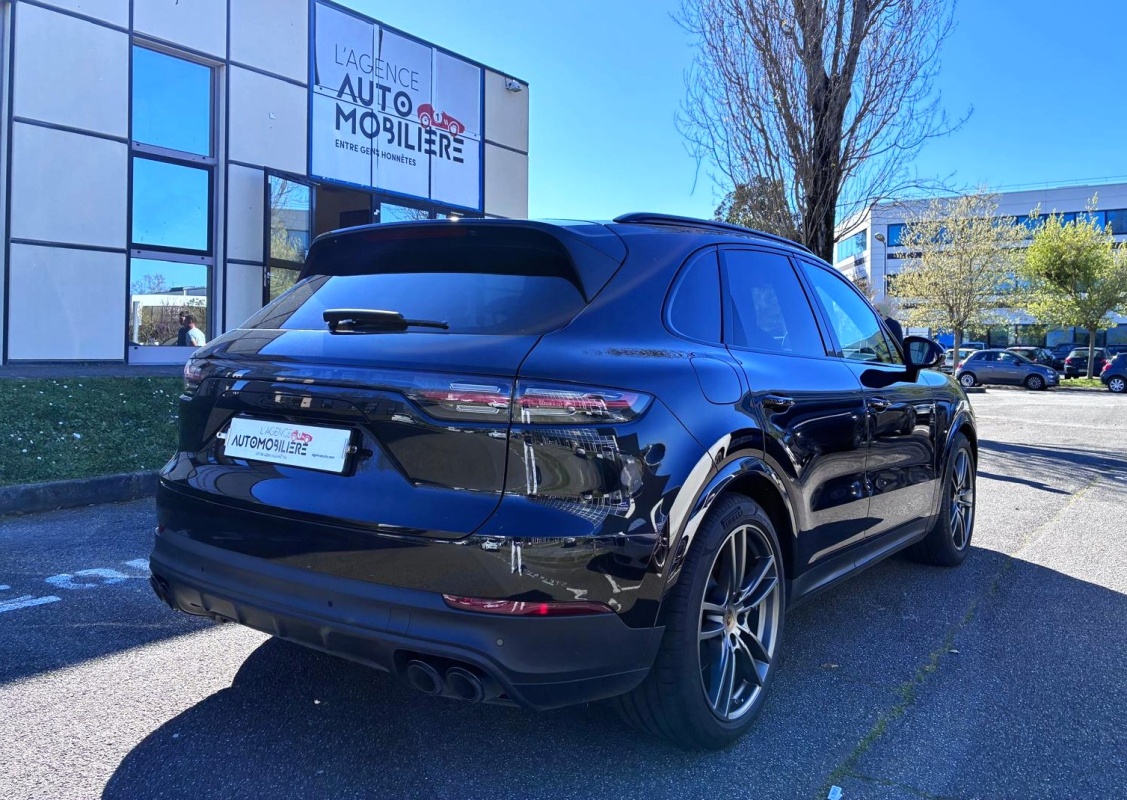 Porsche Cayenne — 3