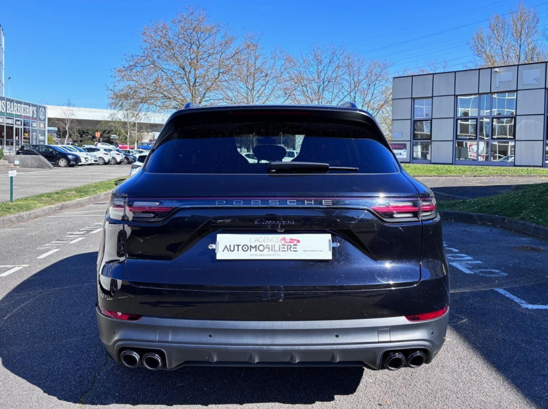 Porsche Cayenne — 4