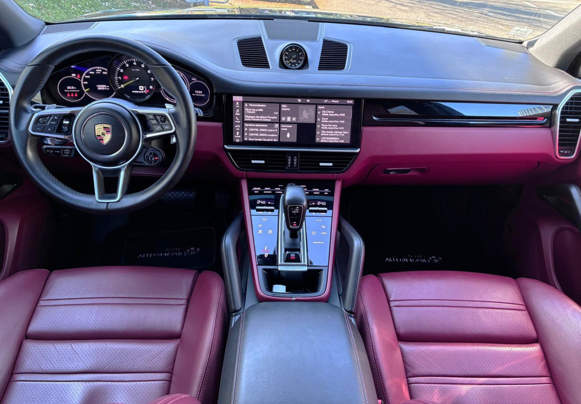 Porsche Cayenne — 21