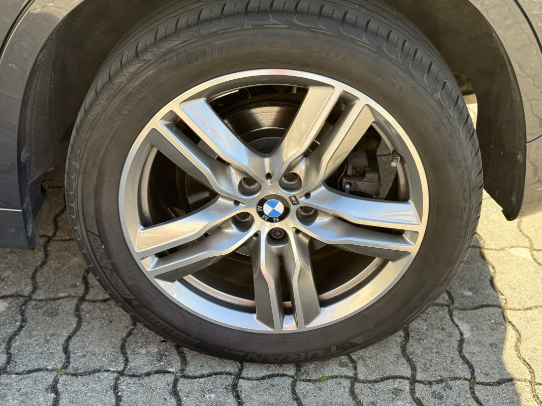 Bmw X1 — 25