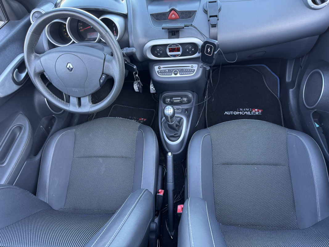 Renault Wind — 18