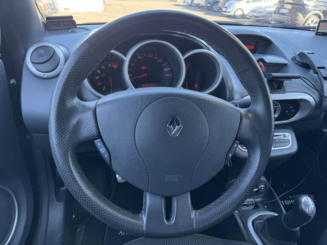 Renault Wind — 17