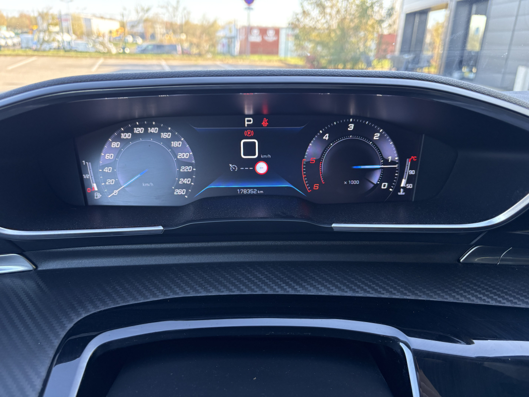 Peugeot 508 SW — 15